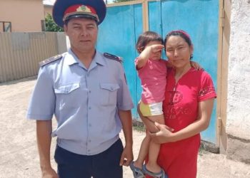 АРЫС ҚАЛАСЫНЫҢ ПОЛИЦЕЙІ БАЗАРДАН 2 ЖАСАР ҚЫЗДЫ ТАУЫП, АНАСЫНА ҚАЙТАРДЫ