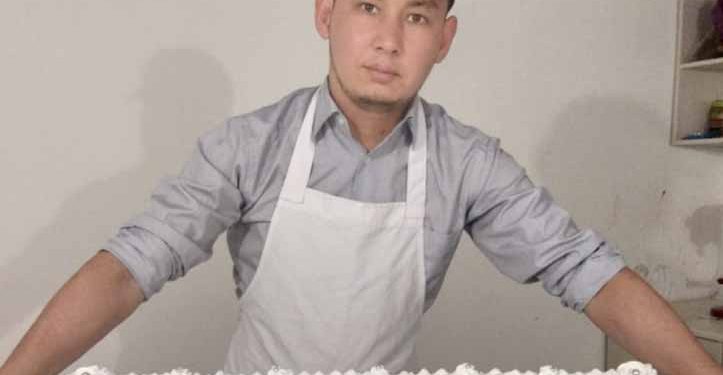 КОНДИТЕРЛІКТІ КӘСІП ЕТКЕН ЖЕТІСАЙЛЫҚ ЖІГІТ