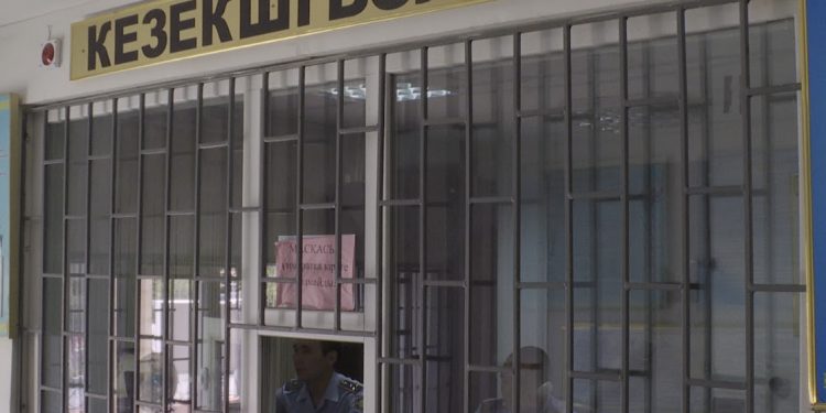 САДАҚА ЖӘШІГІН ҰРЛАП КЕТКЕНДЕР ҰСТАЛДЫ