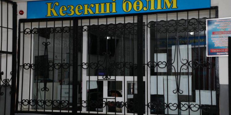 СЕНІМХАТТЫ РӘСІМДЕУГЕ КӨМЕКТЕСКЕН ЕР АДАМ ЖЕСІРДІ АЛДАП КЕТТІ