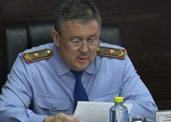 ТҮРКІСТАН ОБЛЫСЫНЫҢ БАС ПОЛИЦЕЙІ ЖЕКЕ ҚҰРАМҒА ЗАҢДЫ ТҮСІНДІРДІ