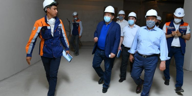 ТҮРКІСТАНДАҒЫ «ҰЛЫ ДАЛА ЕЛІ» ОРТАЛЫҒЫНЫҢ ҚҰРЫЛЫСЫ ҚЫЗУ ЖҮРІП ЖАТЫР