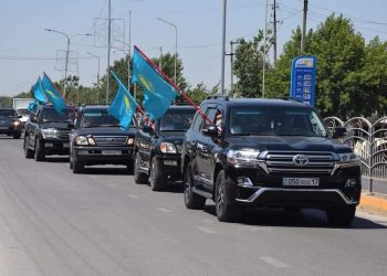 ЖЕТІСАЙЛЫҚ ЖАСТАР РӘМІЗДЕР КҮНІНЕ АВТОШЕРУ ҰЙЫМДАСТЫРДЫ