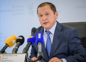 Еңбек министрі жалақыға қатысты тың мәлімдеме жасады