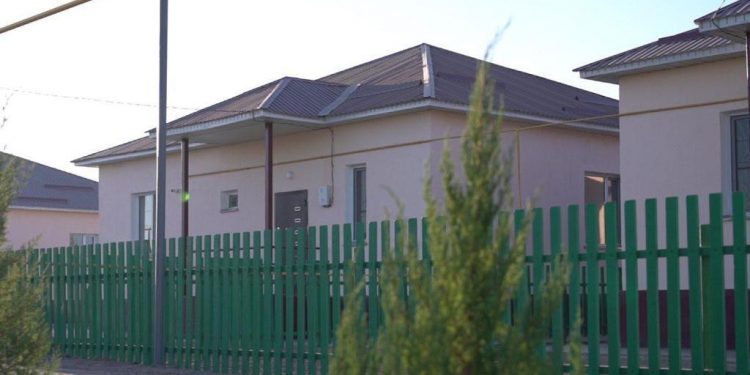 «Салиқалы ұрпақ» қайырымдылық қоры Мақтарал тұрғындарына арналған 20 үйдің құрылысын толық аяқтады