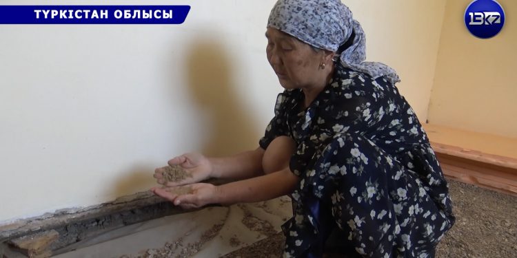«Президентті шақырсаңдар да, ешқандай көмек бере алмаймыз!» Ашынған Арыс тұрғындары билікке арызданды