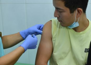 Бір күнде 4000-ға жуық азамат тұмауға қарсы екпе қабылдады