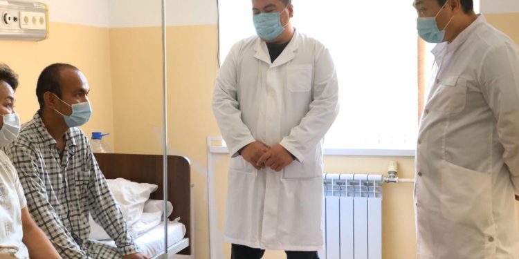 Шымкентте қос науқасқа бүйрек трансплатациясы жасалды