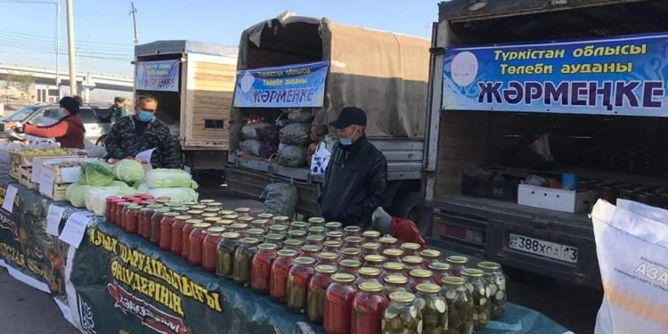 Түркістанда ауыл шаруашылығы өнімдерінің жәрмеңкесі өтті