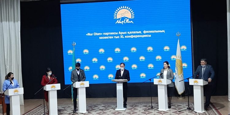 Арыста партияластар үздіктерді таңдады