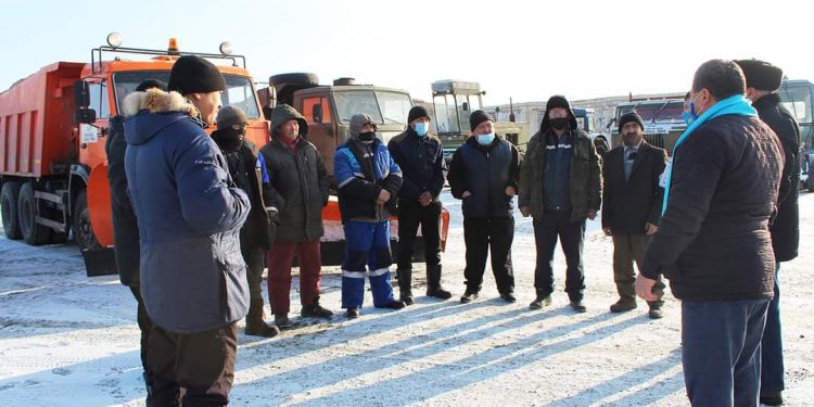 «Nur Otan» партиясының үміткерлері «Ақ Жол» ЖШС ұжымымен кездесті