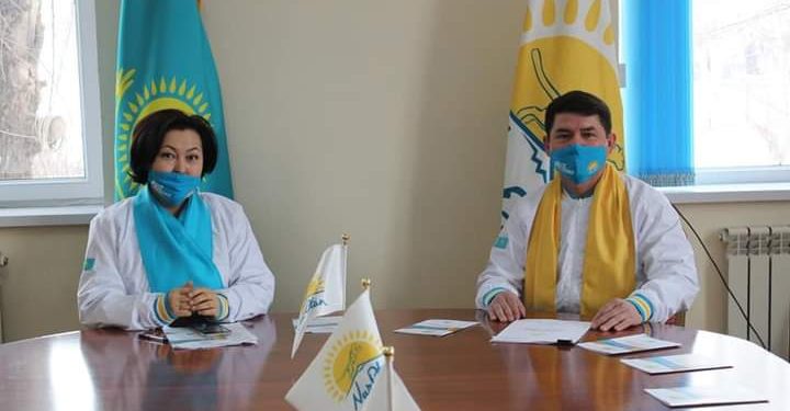 «Nur Otan» : Созақтық үміткерлер кәсіподақ ұйымдарының көшбасшыларымен кездесті