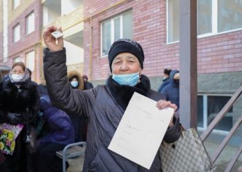 Атырауда тәуелсіздік күні қарсаңында 150-дей отбасы баспаналы болды