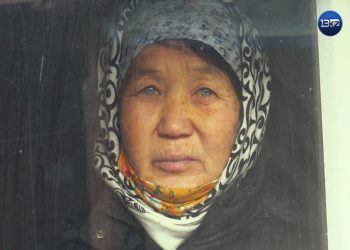 Жалғызбасты ана Үкіметтен көмек сұрайды