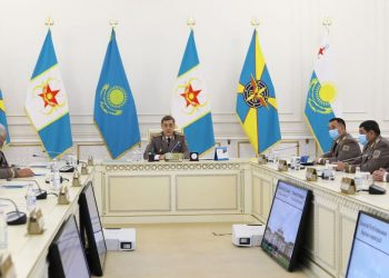 Қарулы Күштерде жыл қорытындысы бойынша үздік әскери қызметшілер марапатталды