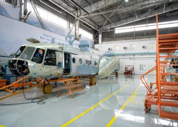 Қазақстанда құрастырылған тікұшақтардың бірінші партиясы тапсырылды