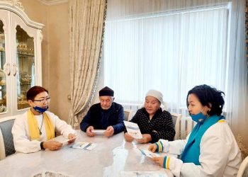 Созақтық ардагерлер «NurOtan» партиясына дауыс береді