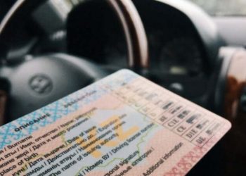 Жүргізушілерге жеке куәлікпен жүру жеткілікті