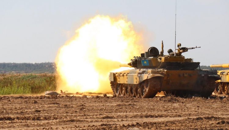 Танк экипаждары шеберліктерін шыңдады