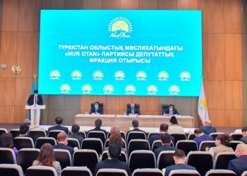 «Nur Otan»: Түркістандық депутаттар жол картасын талқылады