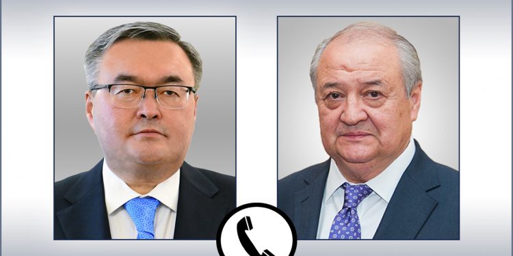 Қазақстан мен Өзбекстан СІМ басшылары телефон арқылы сөйлесті
