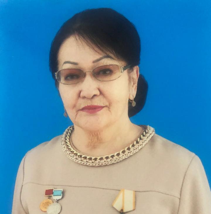 Елбасы құрметіне бөленген ұстаз