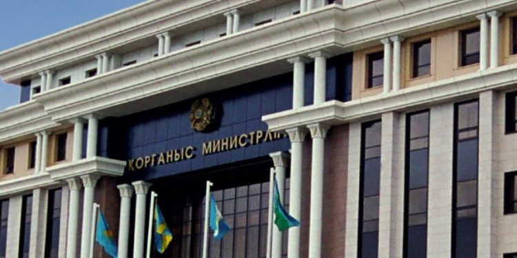 Қорғаныс министрінің бұйрықтарына өзгерістер дайындалды