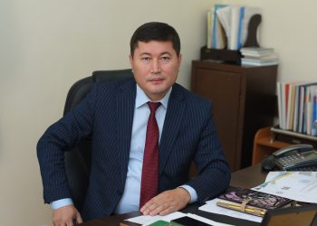 Әлемдегі асыл жандардың мерекесі құтты болсын!