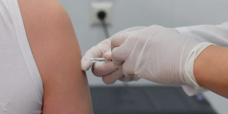 Түркістан облысында 12 700 азаматқа екпе егілді