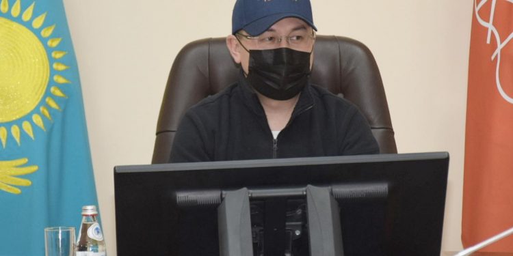Түркістан әкімі «Болашақ» грантына ие болған азаматтарды құттықтады