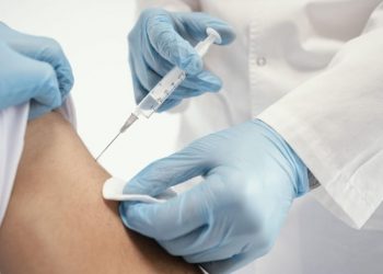 Шымкентте екпенің алғашқы компонентін 72 886 адам салдырды