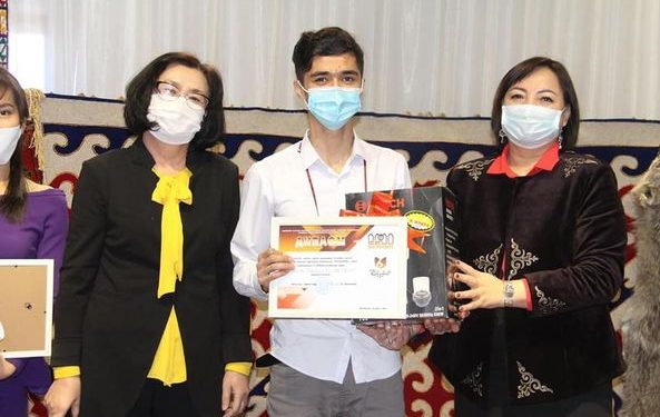 Қазақ тілін оқытатын тұңғыш орталық Шымкентте ашылған