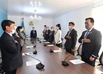 Жаңадан құрылған Сауран аудандық мәслихатының алғашқы сессиясы өтті 