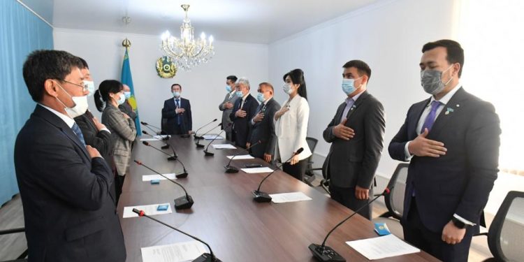 Жаңадан құрылған Сауран аудандық мәслихатының алғашқы сессиясы өтті