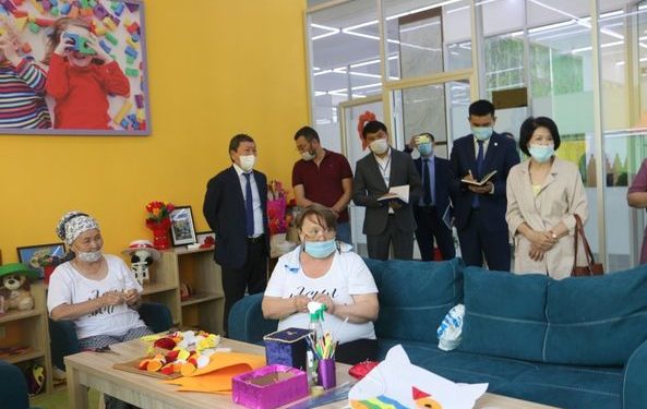 Шымкенттегі «Асыл жүрек» орталығында ардагерлерге ақысыз қызмет көрсетеді