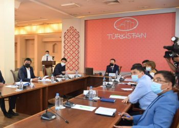 Түркістан қаласында жер кезегінде тұрған азаматтардың мәселесі шешілуде