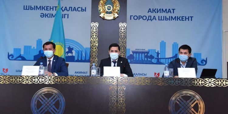 Қала әкімінің орынбасары кәсіпкерлермен кездесті