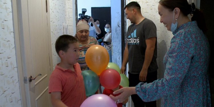 Шымкентте 147 азаматқа жалдамалы баспананың пәтер кілті табыс етілді