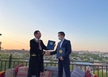 Шымкент: Қос тарап меморандумға қол қойды