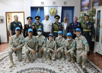 Ардагерлер «Жас сарбаз» сыныбының оқушыларымен кездесті