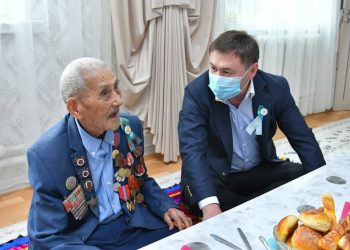 Қарт майдангер Қаражан Естемесов 100 жасқа толады