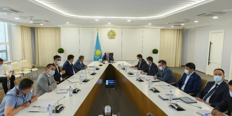 Өмірзақ Шөкеев той-томалақты тоқтатуды тапсырды