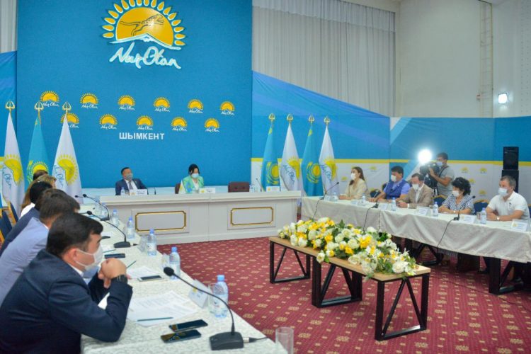 Шымкент : «Nur Otan» партиясы қалалық филиалының кеңейтілген мәжілісі өтті