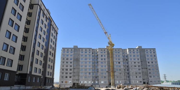Шымкент сити шағын ауданындағы тұрғын үйлердің құрылысы қарқынды жүруде