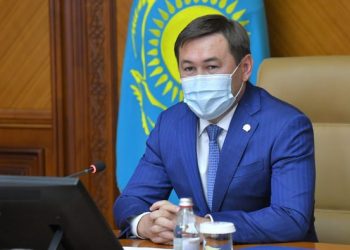 М.Әйтенов: Мектеп пен балабақшаға барар жолдарды жарықтандыруымыз керек