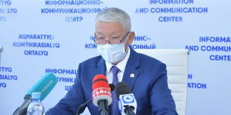 Шымкент: Абай ауданында 38 көшеге жарықшам орнату жұмыстары жүргізілуде