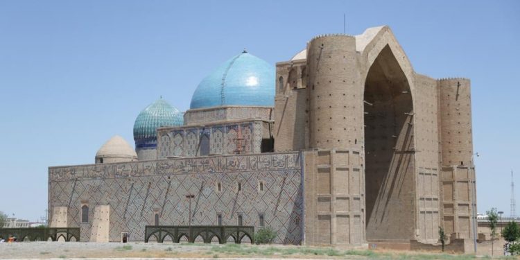 Түркістанда халықаралық саммит басталды