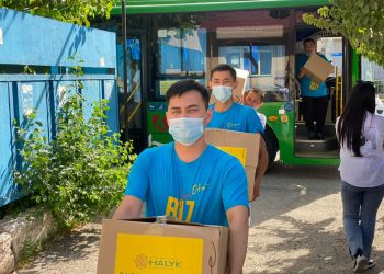 Nur Otan : Шымкентте 1000 отбасыға азық-түлік себеттері таратылды