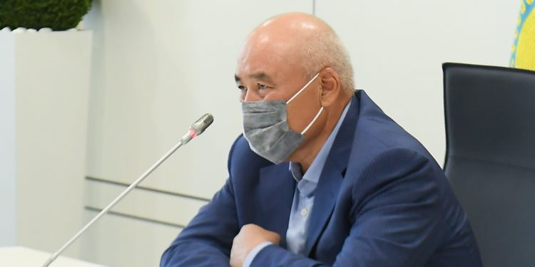 Өмірзақ Шөкеев заңсыз жер қойнауын пайдаланушылармен күресті күшейтуді тапсырды