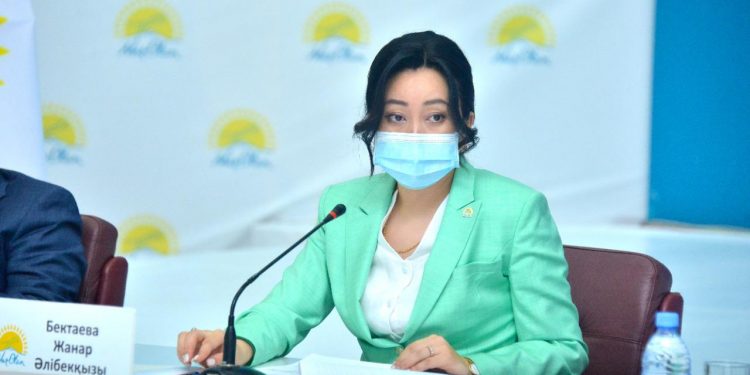 Шымкент : «Nur Otan» партиясы қалалық филиалының кеңейтілген мәжілісі өтті